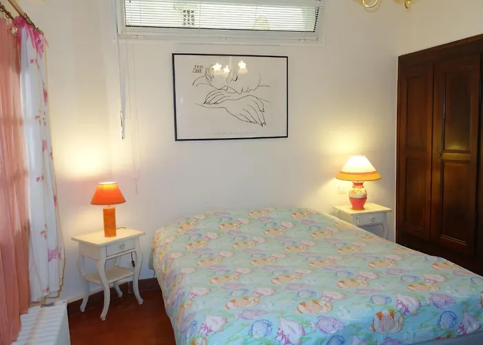 Campagne La Source By Interhome شقة