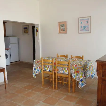 Campagne La Source By Interhome La Madrague